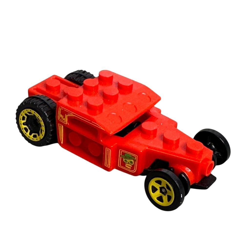 Mattel 2022 Hot Wheels Brick and Motor RED Brick Rides 1:64 Toy Race Car